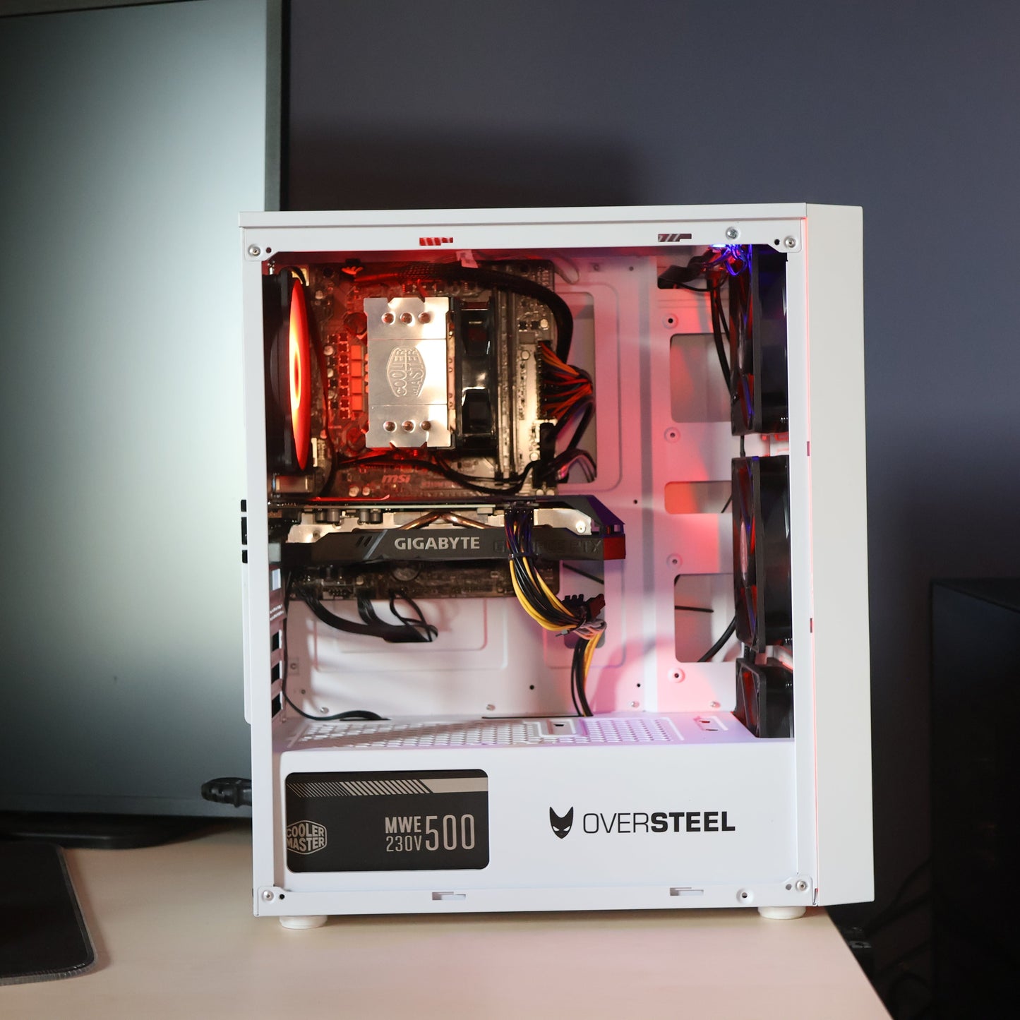 Oversteel Refurb Game PC | Intel i5 8400 | RTX 2060 6GB | 16GB | 1128GB Opslag