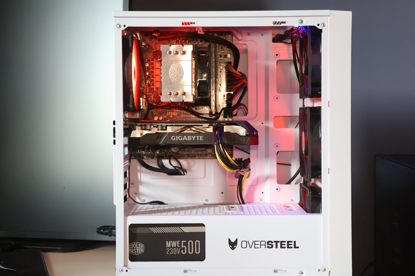 Oversteel Refurb Game PC | Intel i5 8400 | RTX 2060 6GB | 16GB | 1128GB Opslag