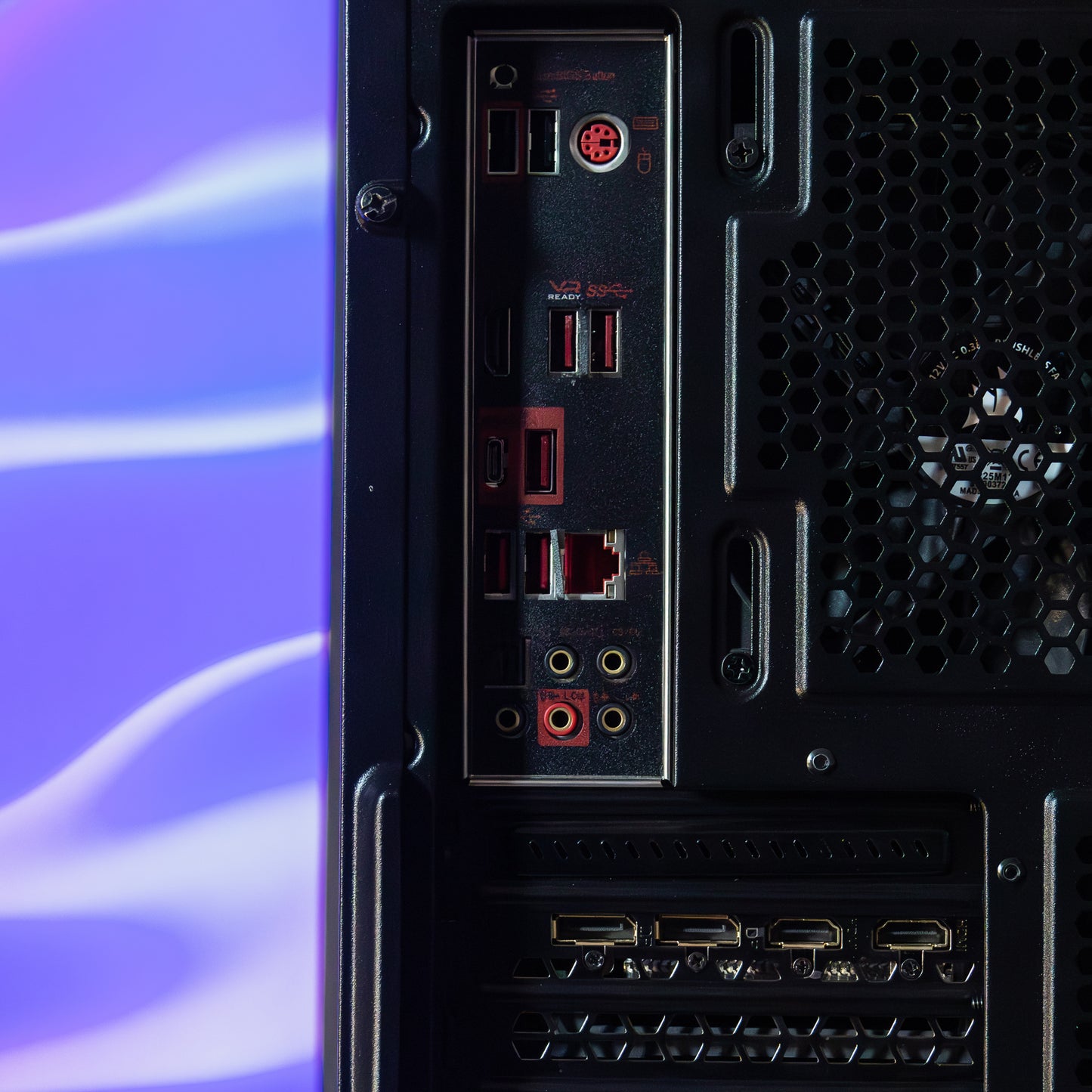 Corsair Refurb Game PC | Ryzen 7 3700X | RX 6600 8GB | 16GB | 1.640GB