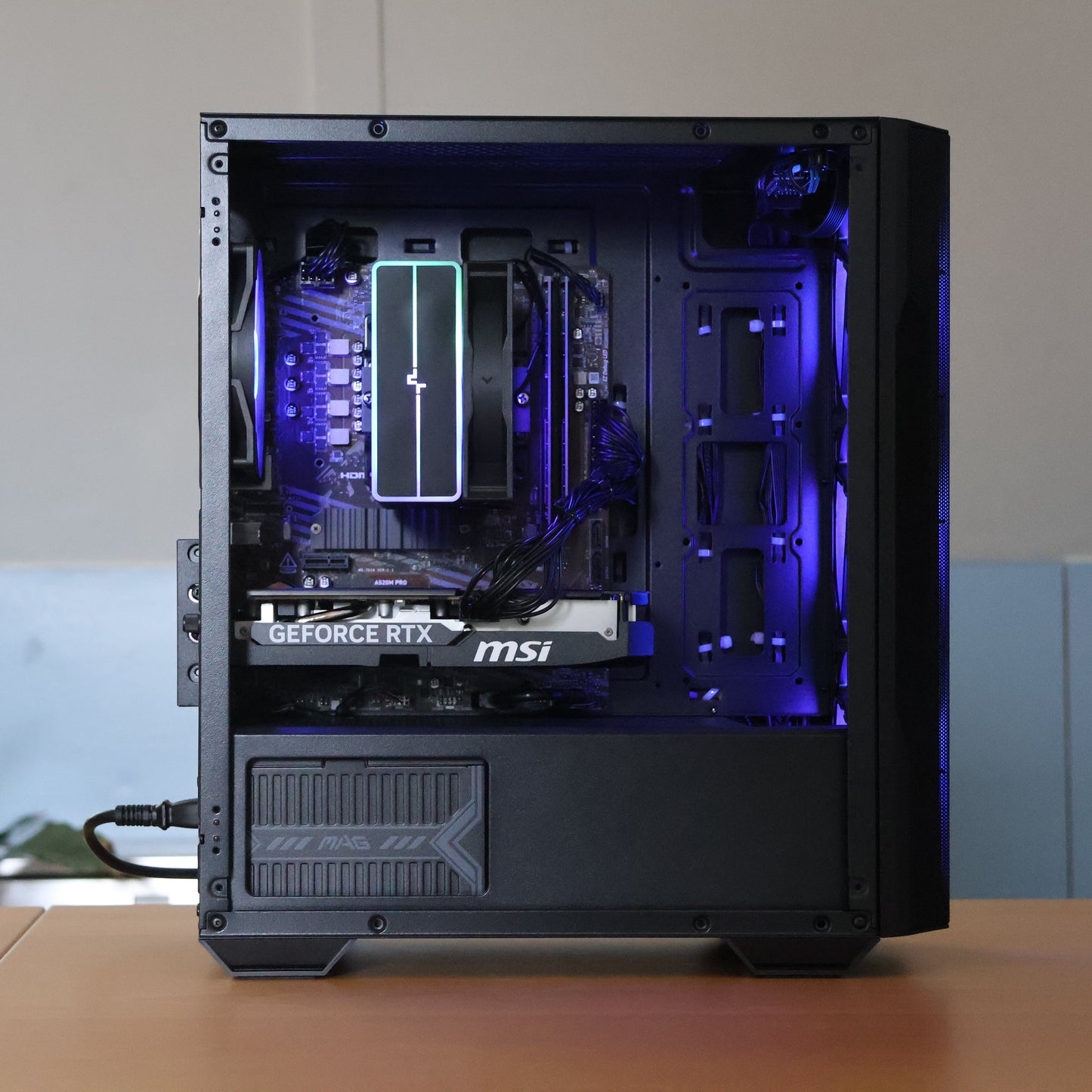 MSI Refurb Pro | AMD Ryzen 7 5700X  | RTX 5060 Ti 16GB | 32GB RAM | 1TB SSD